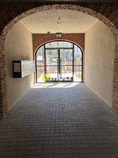 Loft 42 m2 - 2 pok. garaż, winda i piwnica.
