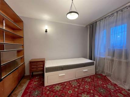 Centrum miasta - 1 piętro, balkon, dwustronne