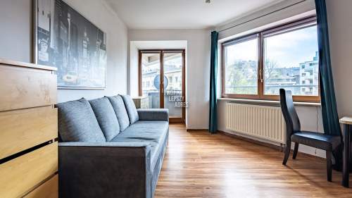 KAWALERKA Z BALKONEM 33 M PET FRIENDLY