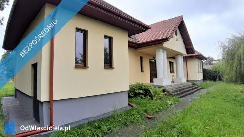 Dom z 2012r na działce 1,77 ha.