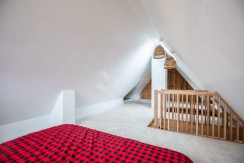Połowa bliźniaka, budynek mieszkalny, 170m2.