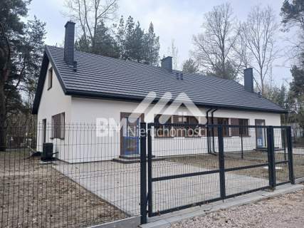Parterowy - 3 pokoje, 400 m.kw. działki