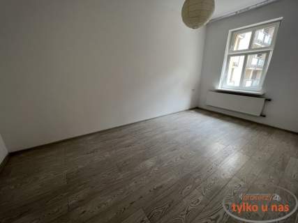 BEZCZYNSZOWE / 2 pok. CENTRUM JEŻYC - WAWRZYNIAKA
