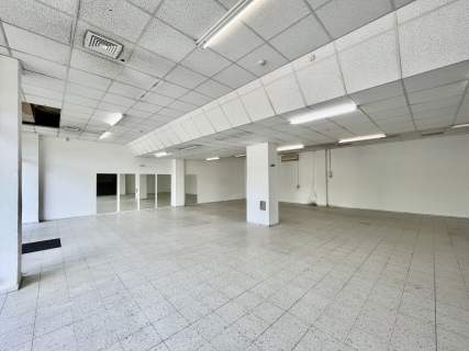 Lokal usługowy 78 m do wynajęcia - Łódź