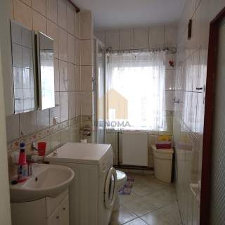 Mieszkanie 65m2/3 pokoje/Garaż