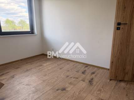 75 m.kw. 3 pokoje