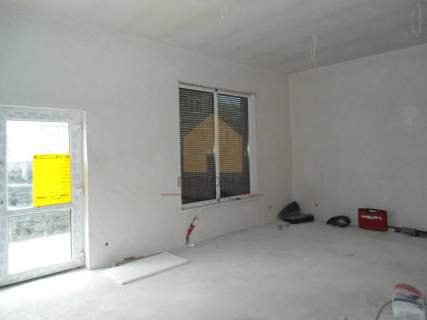 Nieruchomość komercyjna na sprzedaż, 85,6 m2, Legnica