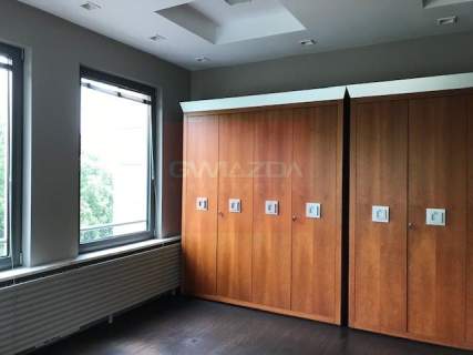 Nieruchomość komercyjna do wynajęcia, 908 m2, Warszawa