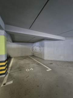 REZERWACJA Centrum, Piwnica, Garaż