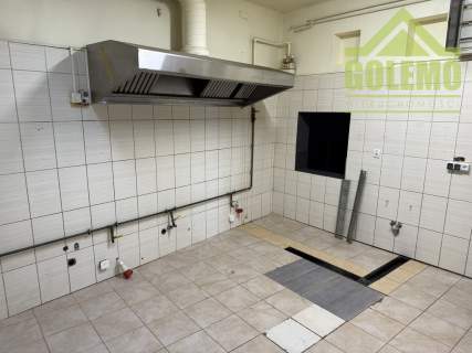96 m - lokal pod catering / gastronomię 