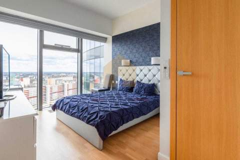 Apartament Skytower 107m2 3 pokoje