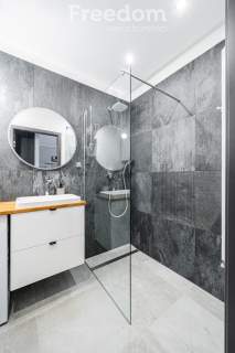Nowe budownictwo, 2 pokoje w centrum,garaż,komórka