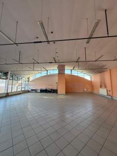 Duży lokal użytkowy w ścisłym centrum