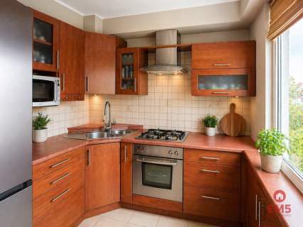 2 pokoje, świetna lokalizacja   Piastowska