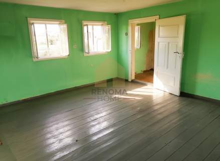 100m2 strych duża działka