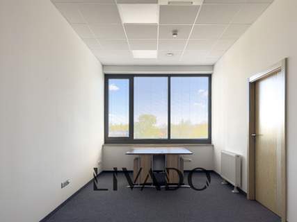 Lokal biurowo-usługowy 158m2 I ul. Rybitwy 11