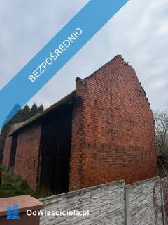 Działka 1595/7 z budynkami gospodarczymi w Lubomi