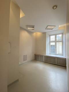 Atrakcyjny lokal w ścisłym centrum Pl. Szczepański