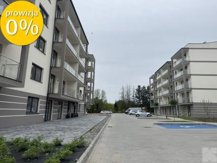 Małe mieszkanie z tarasem gotowe do zamieszkania