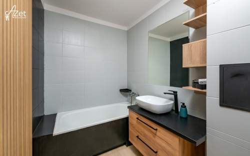 MIESZKANIE W STYLU LOFT, BLISKO JEZIORA, CENTRUM