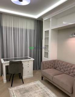 Eleganckie dwa pokoje w centrum, garaż