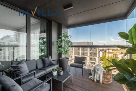 Nowoczesny apartament w Mennica Residence, centrum