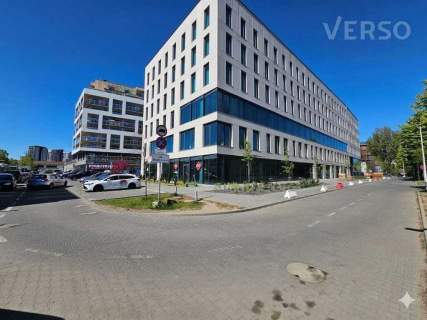 Narożny lokal z parkingiem Krakowska