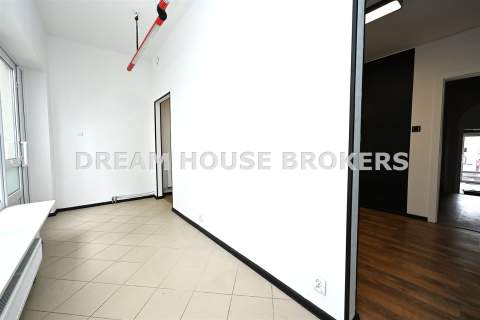 Lokal Biurowo-Usługowy przy ul. Rejtana, 105 m2