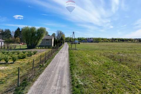 Grunt inwestycyjny 2,34 ha 3 km od S8 Grzmiąca
