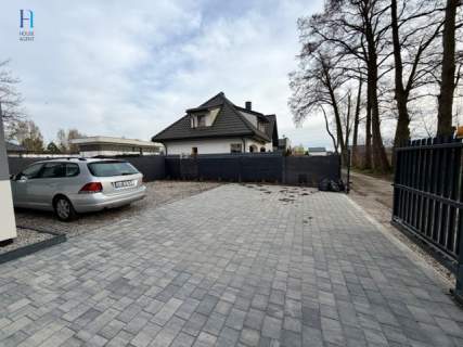 Przestronny apartament z ogródkiem - Złotno
