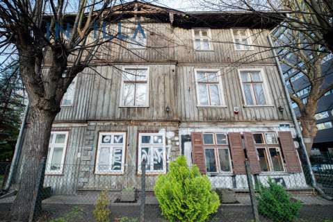 Budynek inwestycyjny w Śródmieściu Gdańska