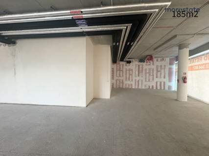 3 lokale 102, 185 i 280 m2 do adaptacji/Dębniki