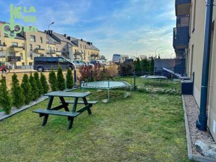 Gdynia, trzy pokoje, ogródek i miejsce w hali