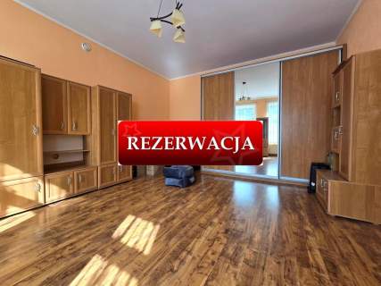 Mieszkanie z garażem i wspólnym ogródkiem - Żarów 