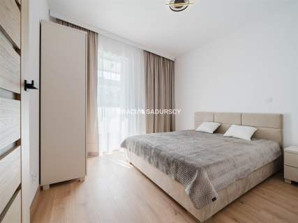 2 POK OK 35,4 M2 BLISKO CENTRUM Z DUŻYM BALKONEM