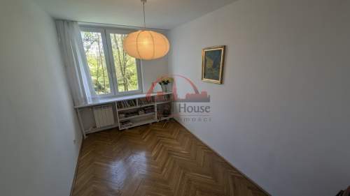 Dwupokojowe z oddzielną kuchnią na Saskiej Kępie