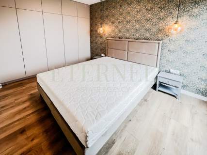 Luksusowy apartament z siłownią i kinem w centrum
