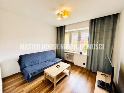 2 pokoje po remoncie Ostrowiec Św Sienkiewicza balkon