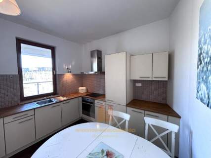 Apartament 2-pokoje z loggią i garażem podziemnym