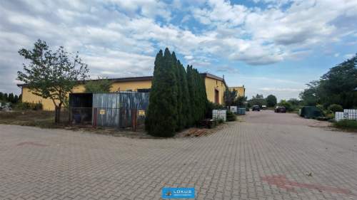 Magazyn Hala produkcja biuro plac TIR 2 bramy