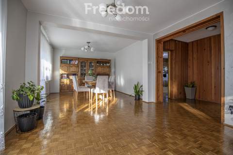 Wyjątkowy dom z ogrodem i basenem Stary Górnik