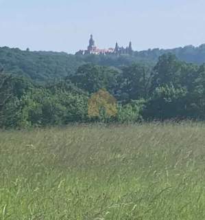 Działka budowlana w spokojnej okolicy