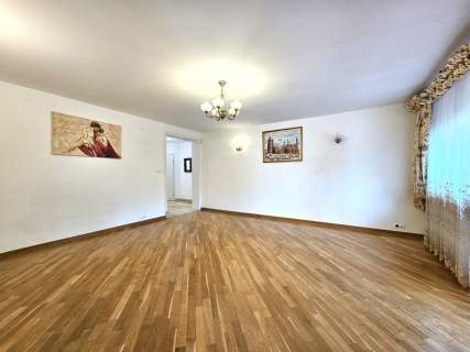 Dom wolnostojący 250 m2 / działka 2191 m2 / Urzut / Nadarzyn