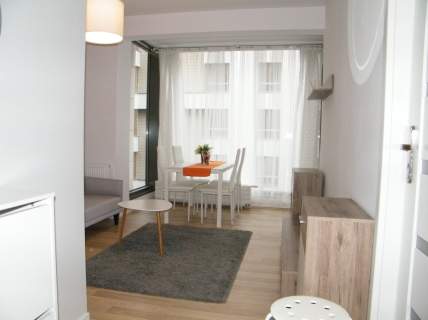 Mokotów 2 pokojowe mieszkanie 40m2 na Obrzeżnej 3 za 2900zł