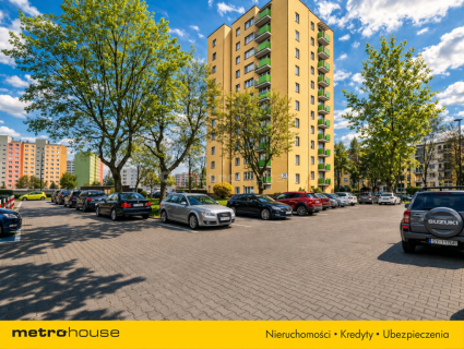Jasne 2 pokoje, Duże okna, super lokalizacja 