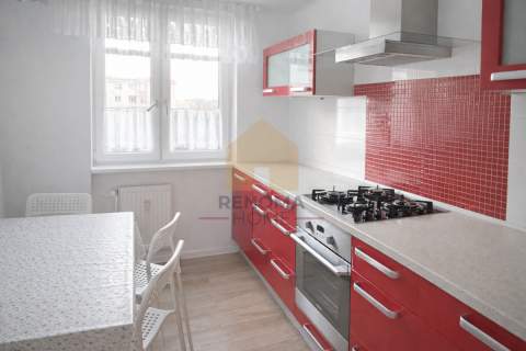 3 pokoje 59 m 2 piętro umeblowane os.Zacisze