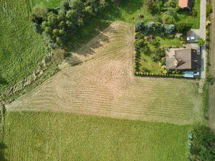 870 PUM, Siercza 500m od szkoły.