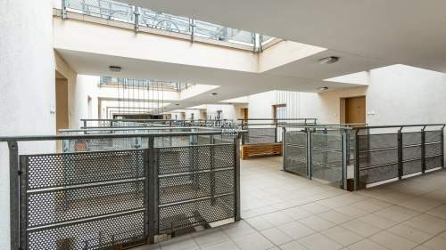 KAWALERKA Z BALKONEM 33 M PET FRIENDLY