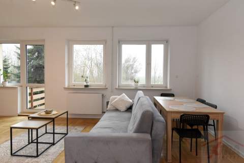 Ostoja / Dwupoziomowy apartament, balkon, ogródek