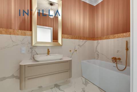 Apartament w stylu francuskim blisko morza
